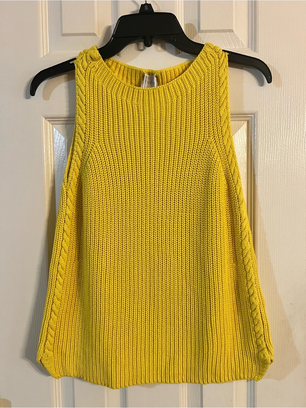 Cupio Bright Yellow Cable-Trim Knit Tank